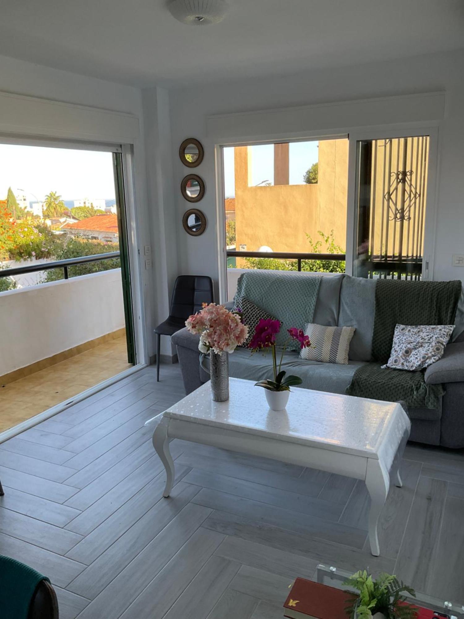 Appartement moderne pour 6 adultes Benalmádena Extérieur photo